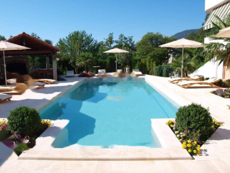 Casa a Opatija, Croazia, 505 m² - foto 1