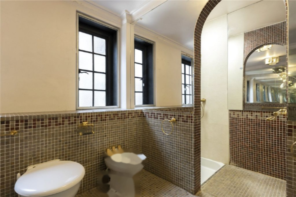 Flat in London, United Kingdom, 99 m² - picture 2