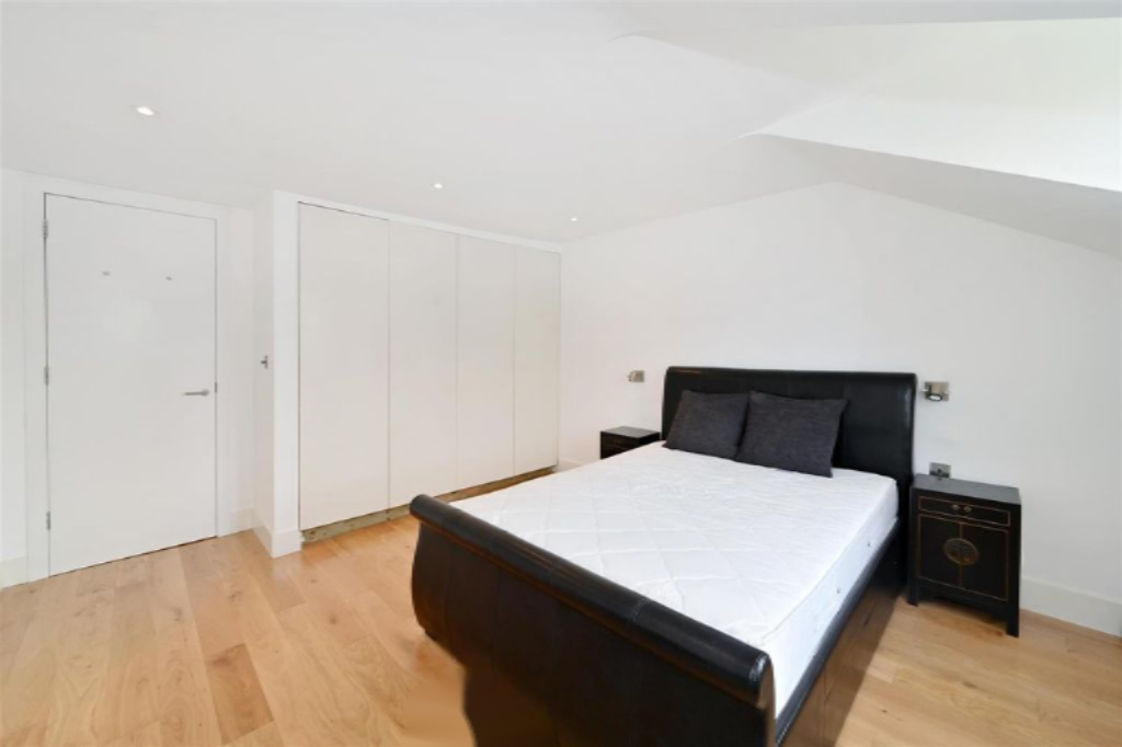 Piso en Londres, Reino Unido, 64 m² - imagen 2