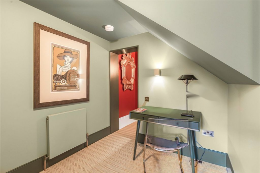 Flat in London, United Kingdom, 55 m² - picture 3