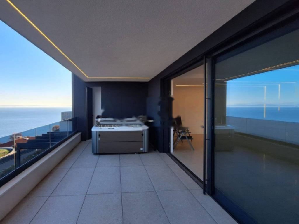 Flat in Opatija, Croatia, 144 m² - picture 4