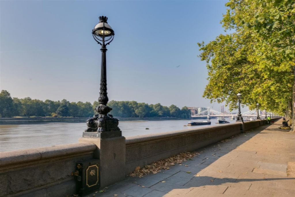 Flat in London, United Kingdom, 80 m² - picture 4