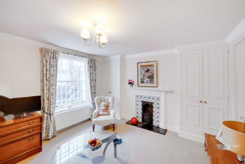 Flat in London, United Kingdom, 130 m² - picture 4