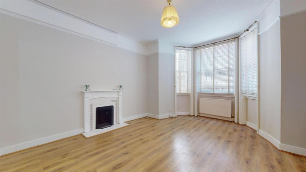 Flat in London, United Kingdom, 47 m² - picture 6