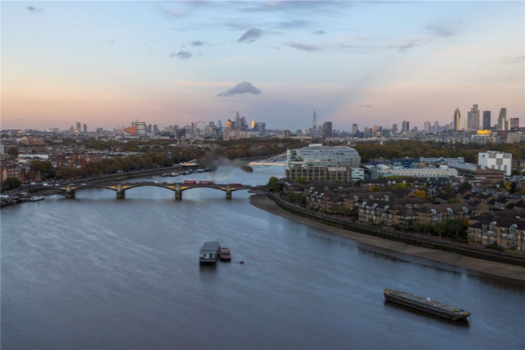 Flat in London, United Kingdom, 208 m² - picture 7