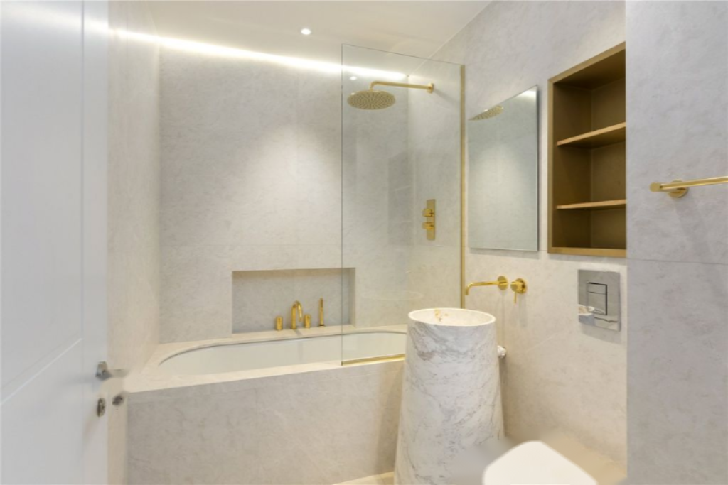 Piso en Londres, Reino Unido, 216 m² - imagen 7