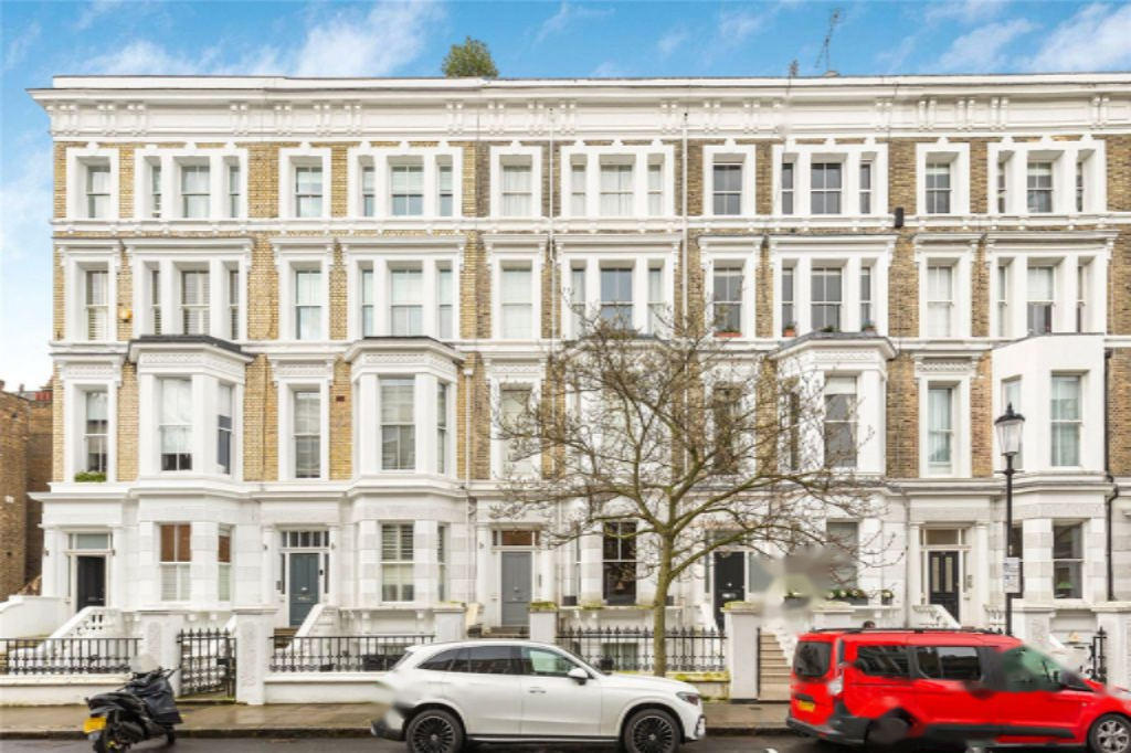 Flat in London, United Kingdom, 75 m² - picture 7