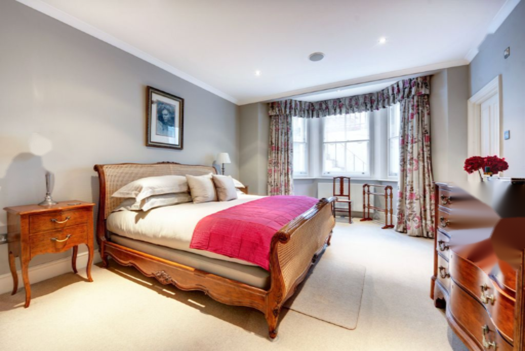 Flat in London, United Kingdom, 119 m² - picture 8