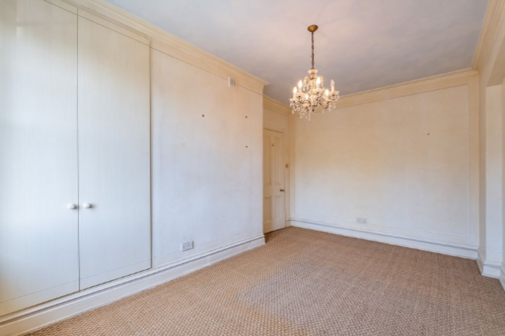 Flat in London, United Kingdom, 42 m² - picture 8