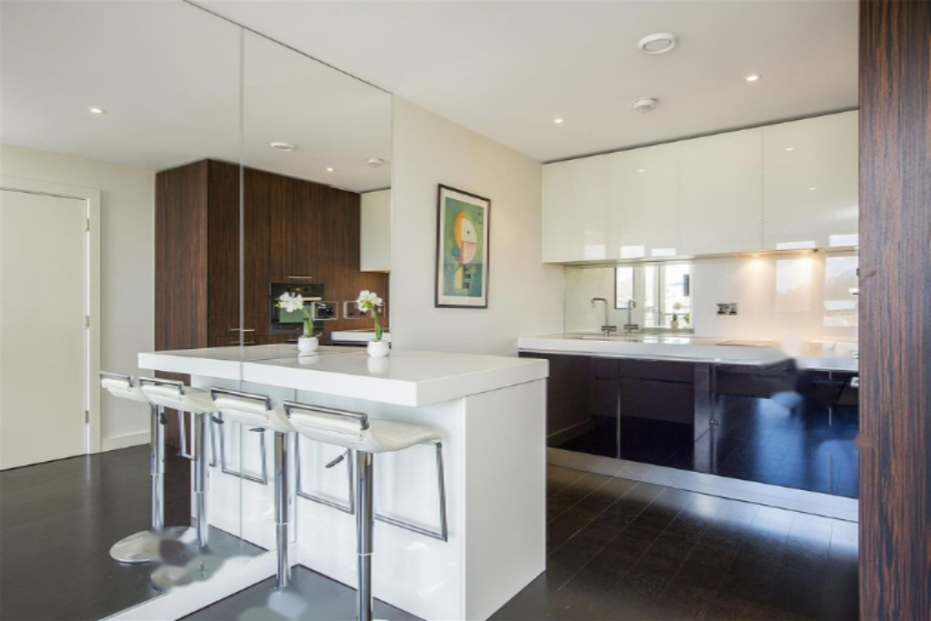 Flat in London, United Kingdom, 50 m² - picture 9