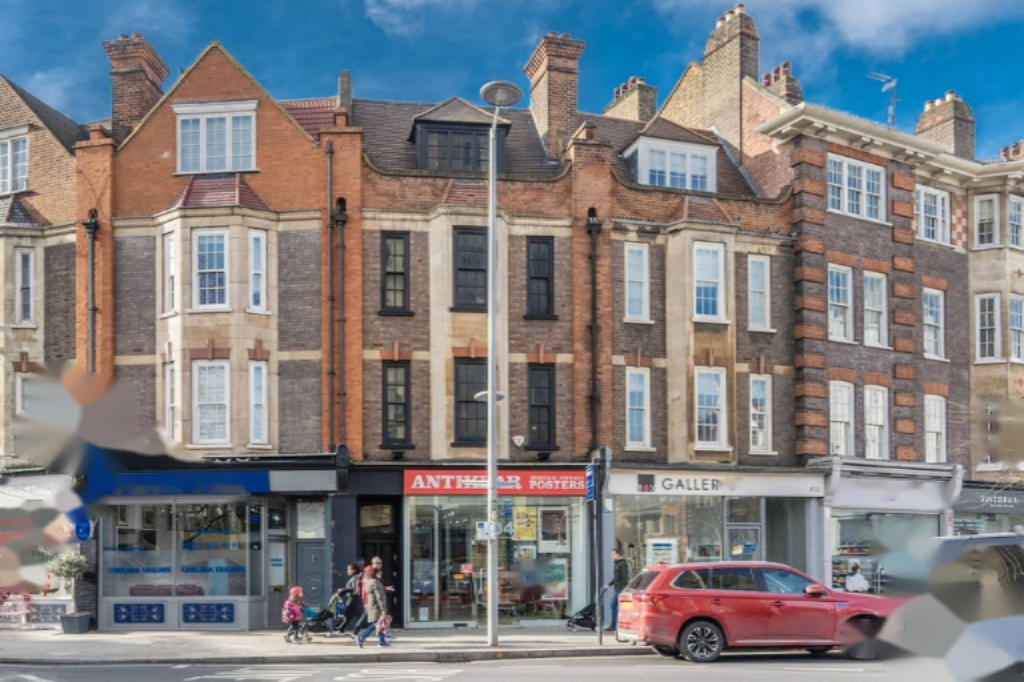 Flat in London, United Kingdom, 130 m² - picture 10