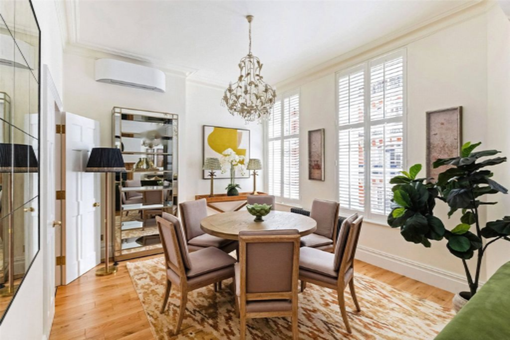 Flat in London, United Kingdom, 115 m² - picture 11