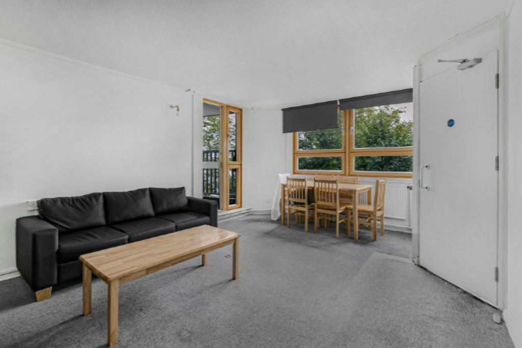 Flat in London, United Kingdom, 79 m² - picture 11