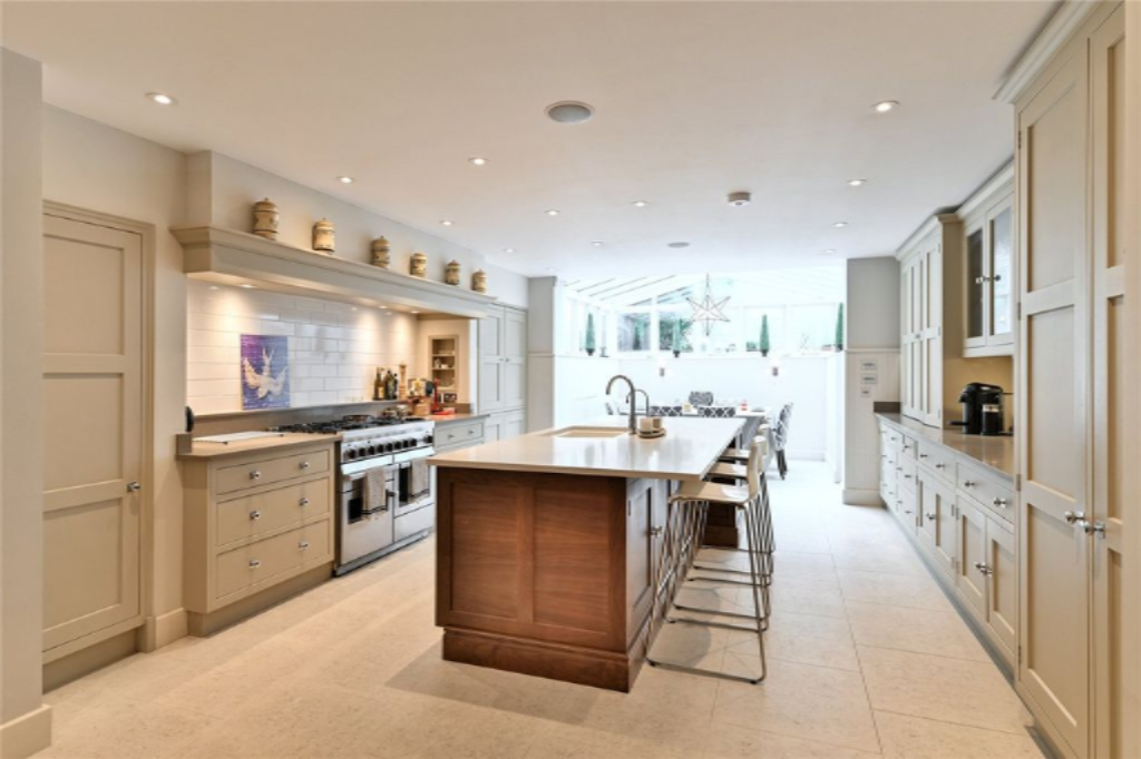 Wohnung in London, Großbritannien, 288 m² - Foto 12