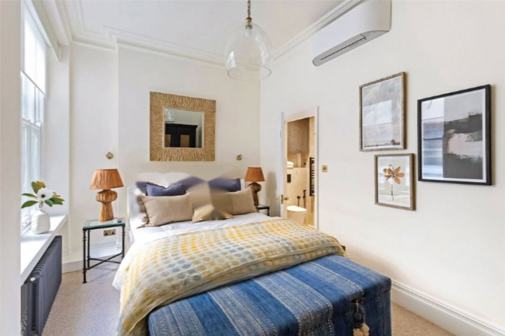 Flat in London, United Kingdom, 115 m² - picture 12