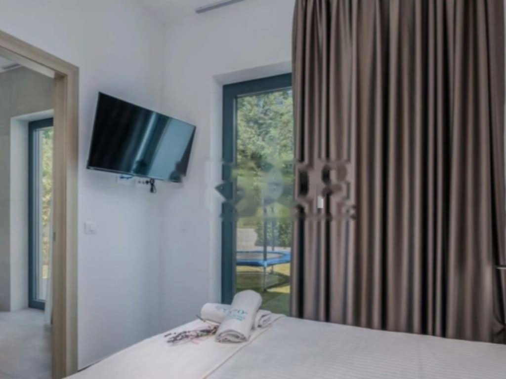 Casa en Opatija, Croacia, 298 m² - imagen 12