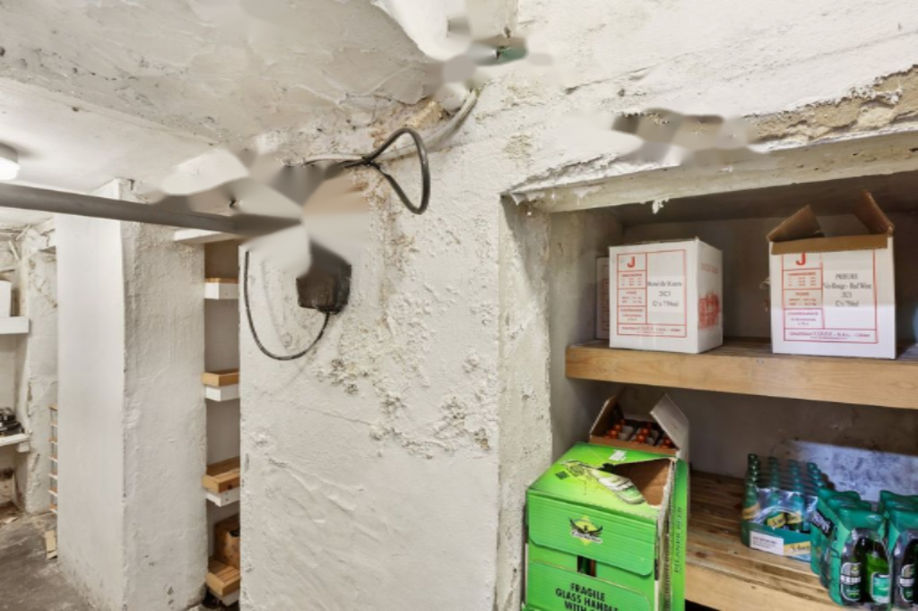 Flat in London, United Kingdom, 204 m² - picture 12