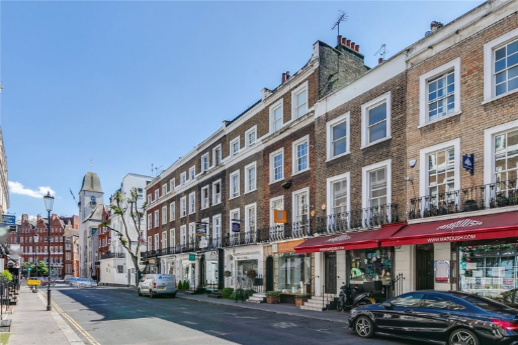 Flat in London, United Kingdom, 204 m² - picture 13