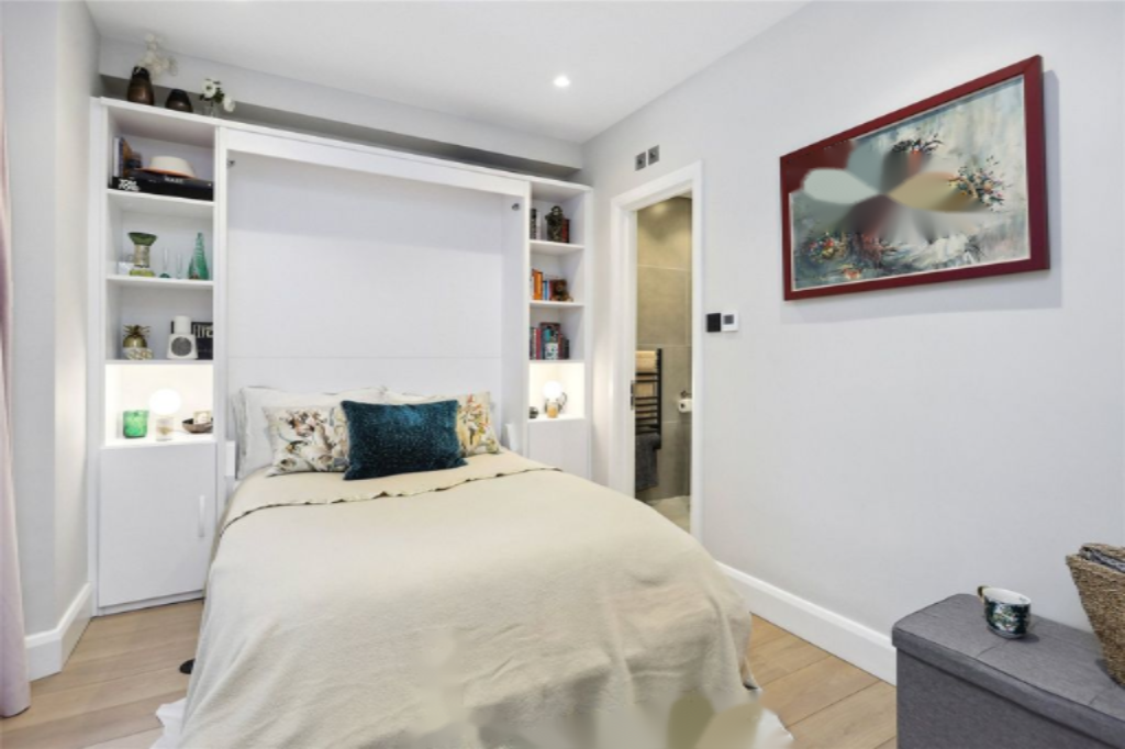 Flat in London, United Kingdom, 105 m² - picture 13