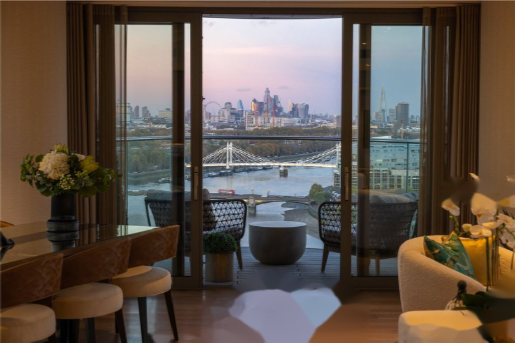 Flat in London, United Kingdom, 208 m² - picture 14