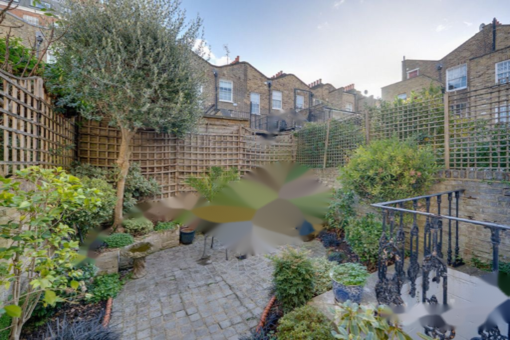 Flat in London, United Kingdom, 130 m² - picture 15