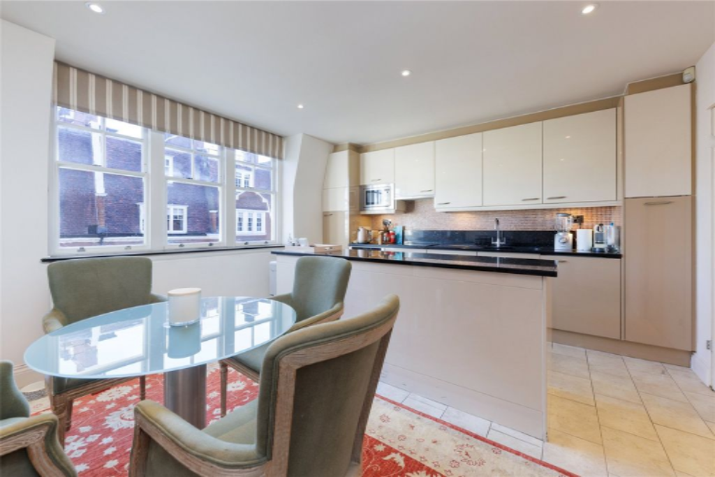 Wohnung in London, Großbritannien, 133 m² - Foto 16