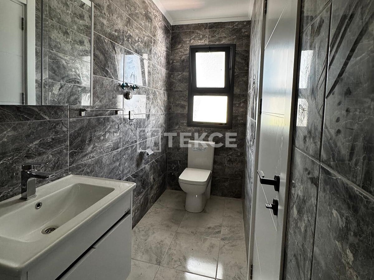 Penthouse in Kyrenia, Cyprus, 102 m² - picture 17