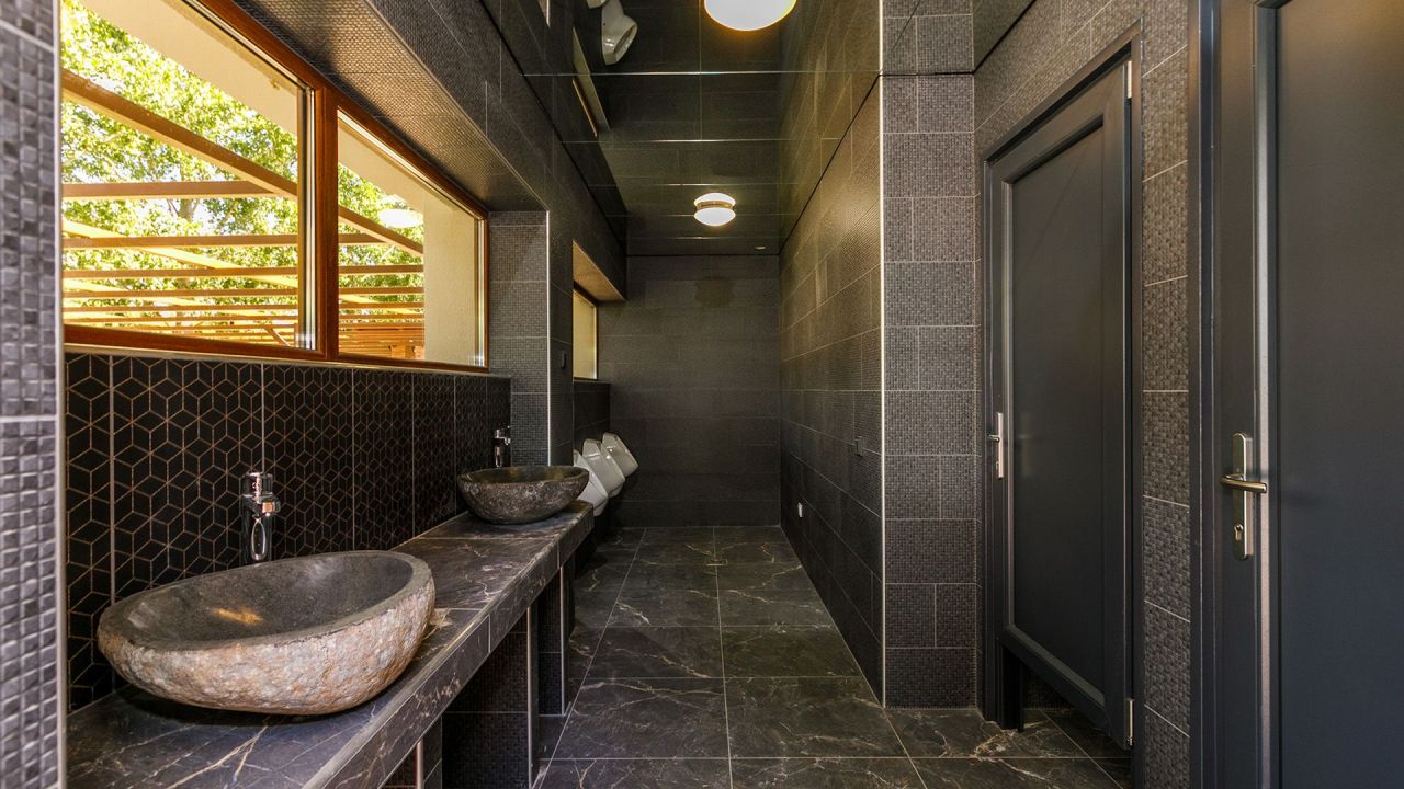 Cafe, restaurant on Balaton, Hungary, 904 m² - picture 14