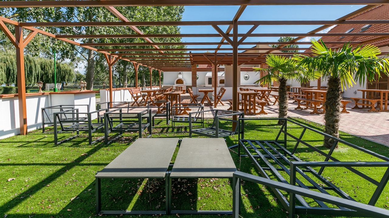 Cafe, restaurant on Balaton, Hungary, 904 m² - picture 12