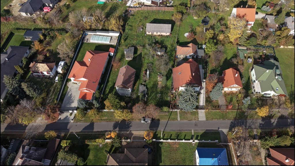 Terrain à Gyenesdiás, Hongrie, 600 m² - image 1