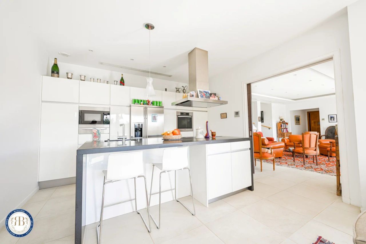 Casa a Mougins, Francia, 307 m² - foto 5