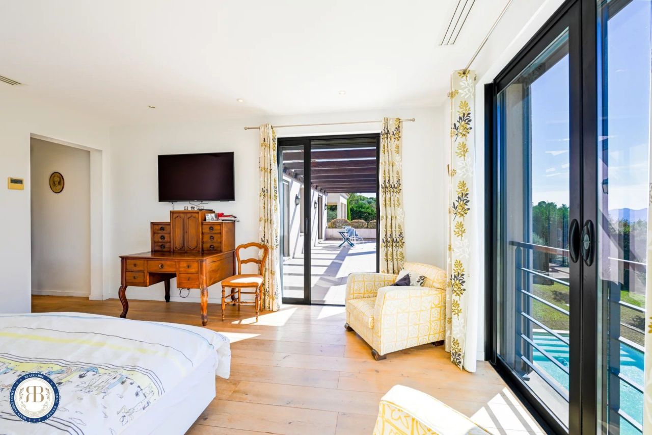 Casa a Mougins, Francia, 307 m² - foto 13