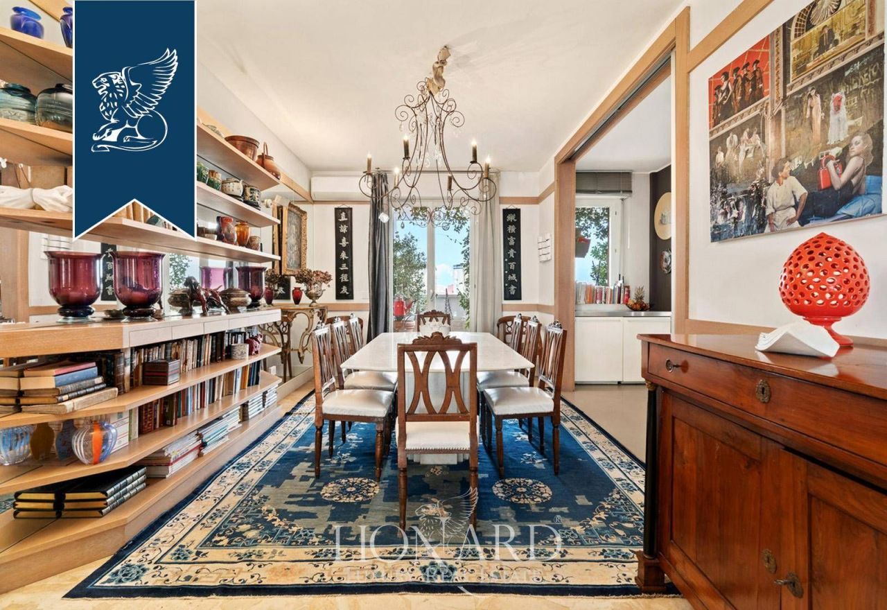 Apartment in Milan, Italy, 263 m² - picture 4