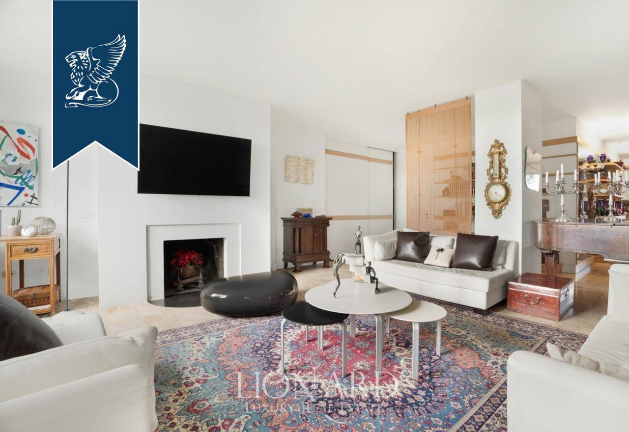 Apartment in Milan, Italy, 263 m² - picture 6