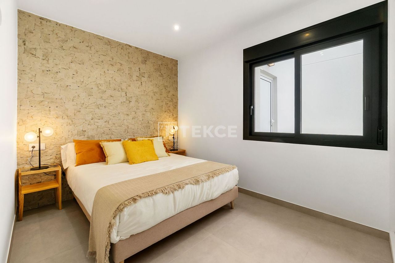 Villa in San Pedro del Pinatar, Spain, 172 m² - picture 8