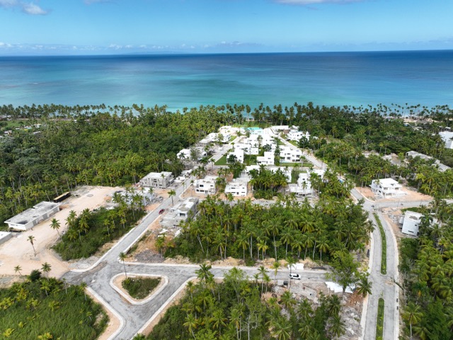 Terrain à Samaná, République dominicaine, 604 m² - image 1