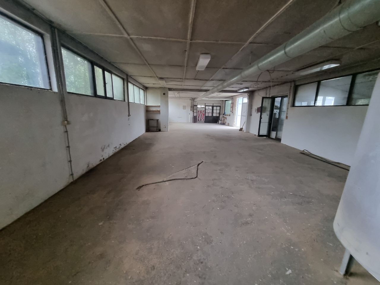 Gewerbeimmobilien in Subotica, Serbien, 500 m² - Foto 6