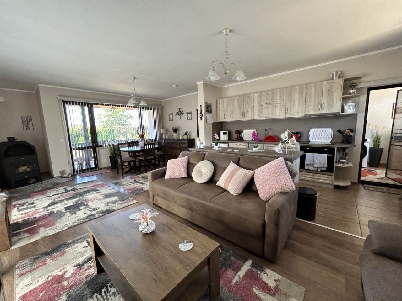 Bungalow in Balchik, Bulgaria, 160 m² - picture 5