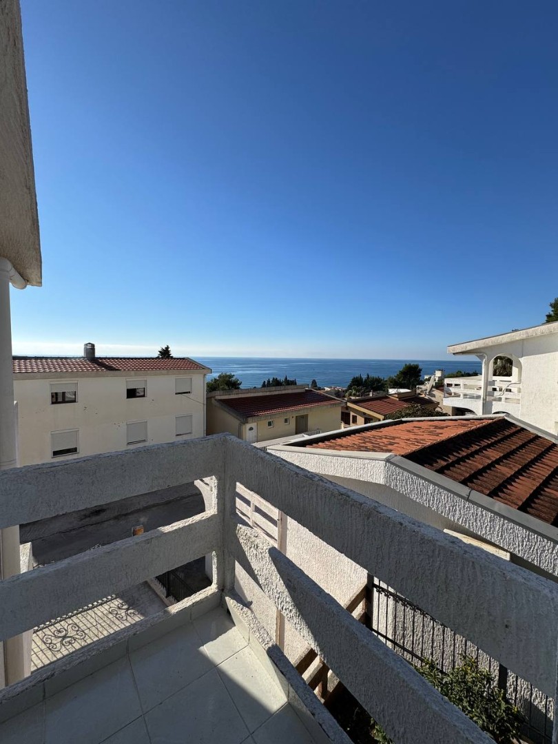 House in Bar, Montenegro, 142 m² - picture 3