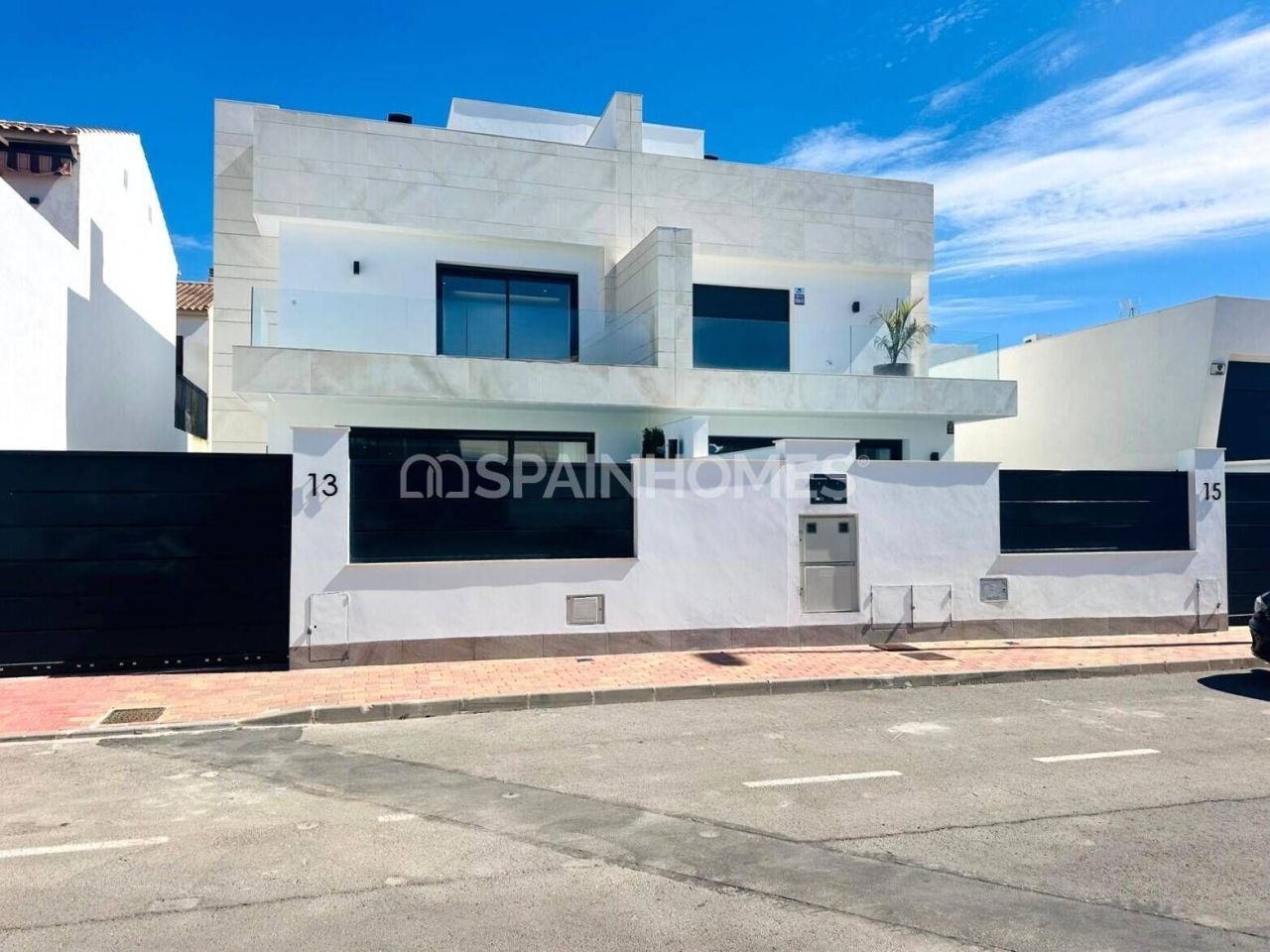 Villa in San Pedro del Pinatar, Spanien, 160 m² - Foto 1