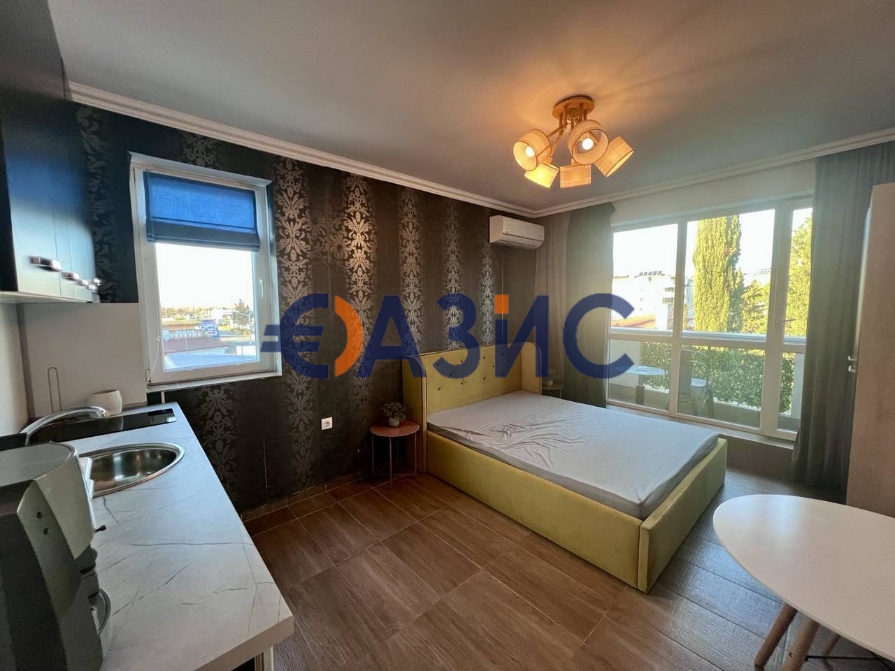 Appartement à Slantchev Briag, Bulgarie, 33 m² - image 1