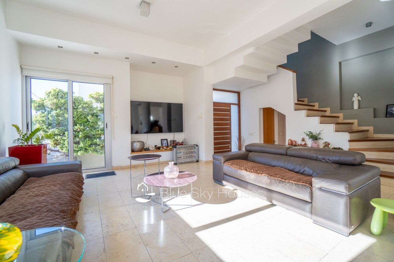 Villa a Limassol, Cipro, 265 m² - foto 1