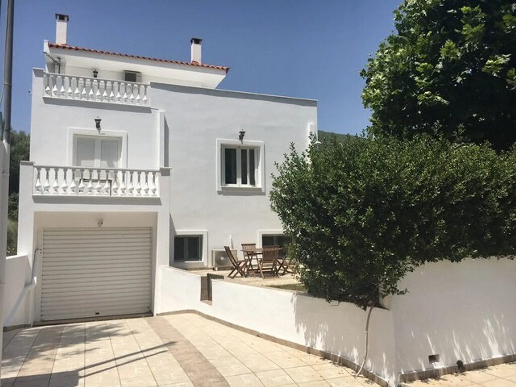 House in Athens, Greece, 300 m² - picture 1