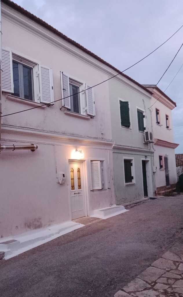 Maisonnette à Corfou, Grèce, 84 m² - image 1