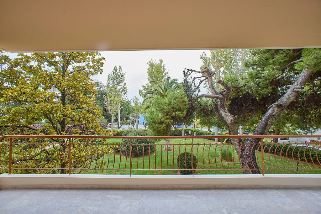 Flat in Athens, Greece, 122 m² - picture 2