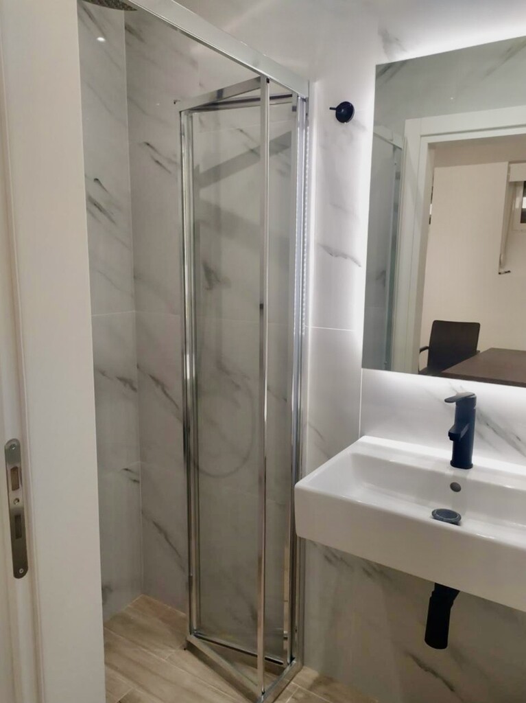 Flat in Athens, Greece, 67 m² - picture 6