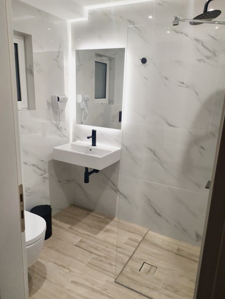 Flat in Athens, Greece, 67 m² - picture 7