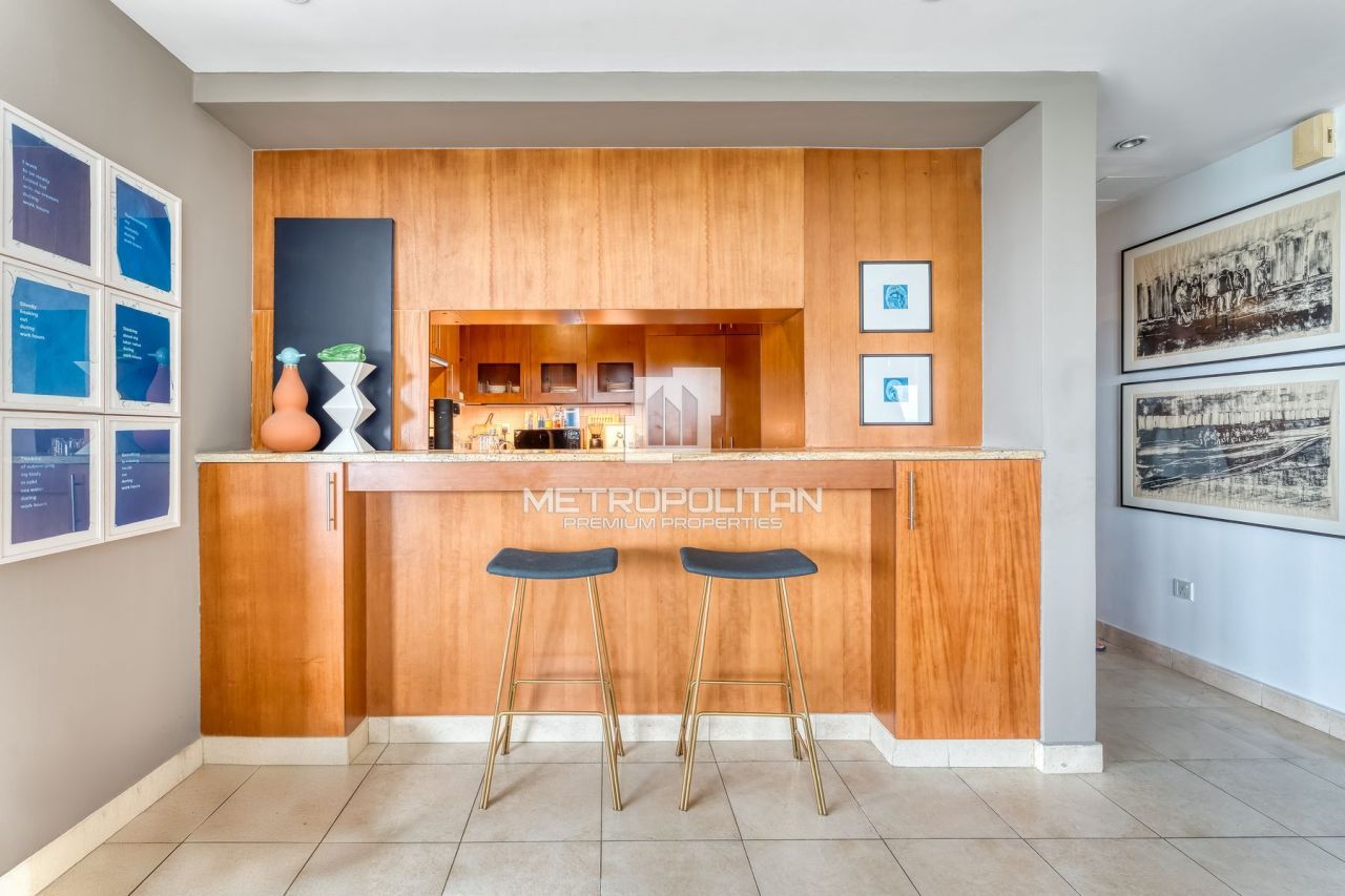 Apartment in Dubai, UAE, 130 m² - picture 5