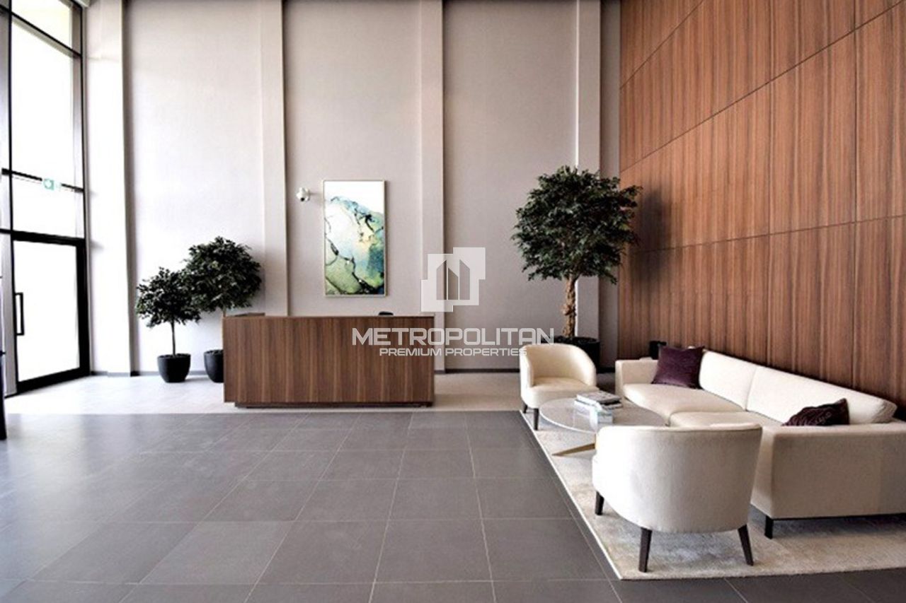 Apartment in Dubai, UAE, 60 m² - picture 5