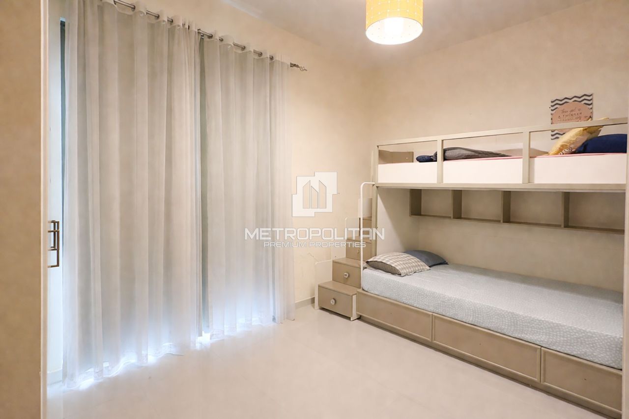 Townhouse in Dubai, UAE, 178 m² - picture 8